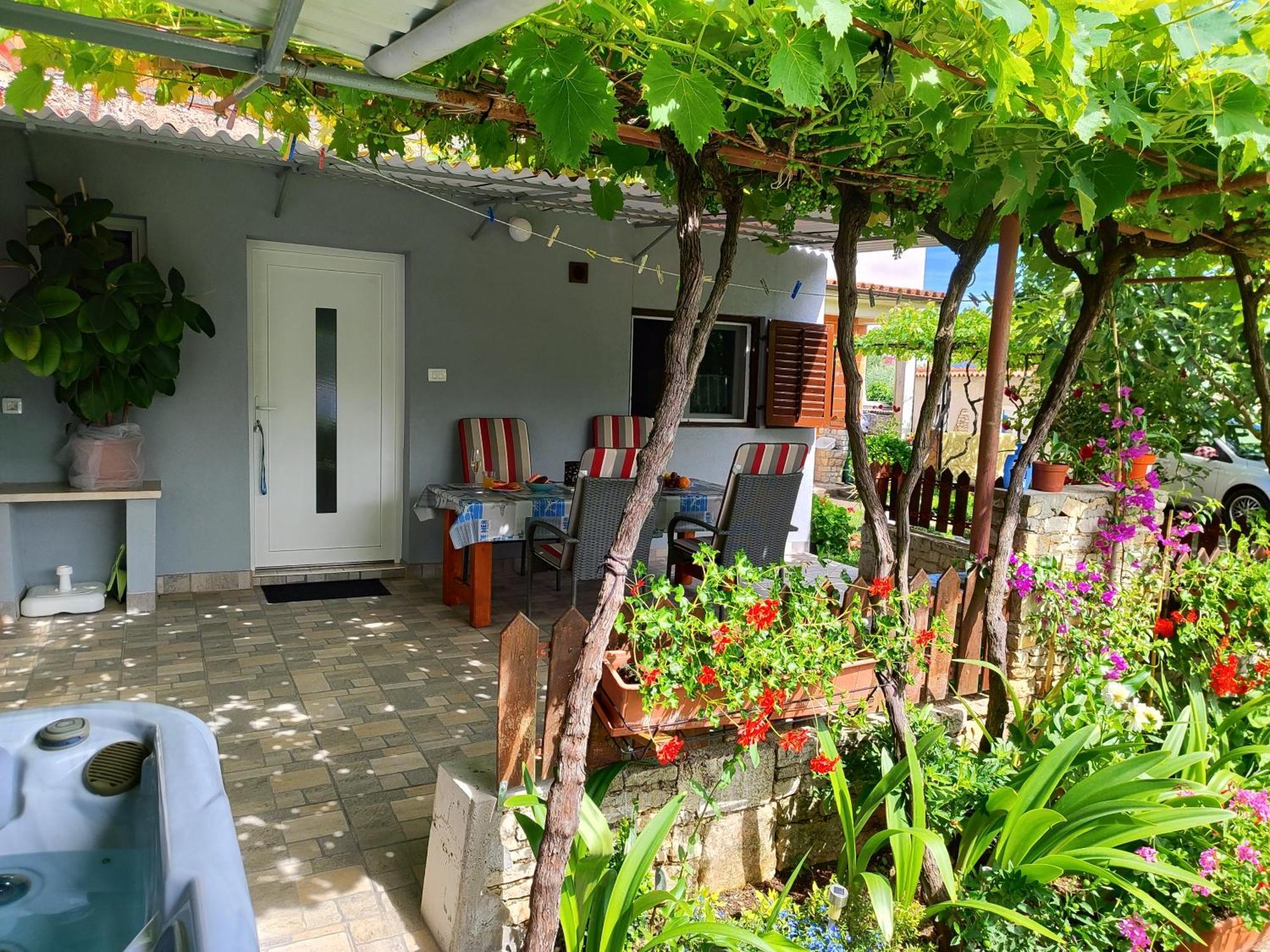 Apartments Pavao 1402 Πούλα Εξωτερικό φωτογραφία